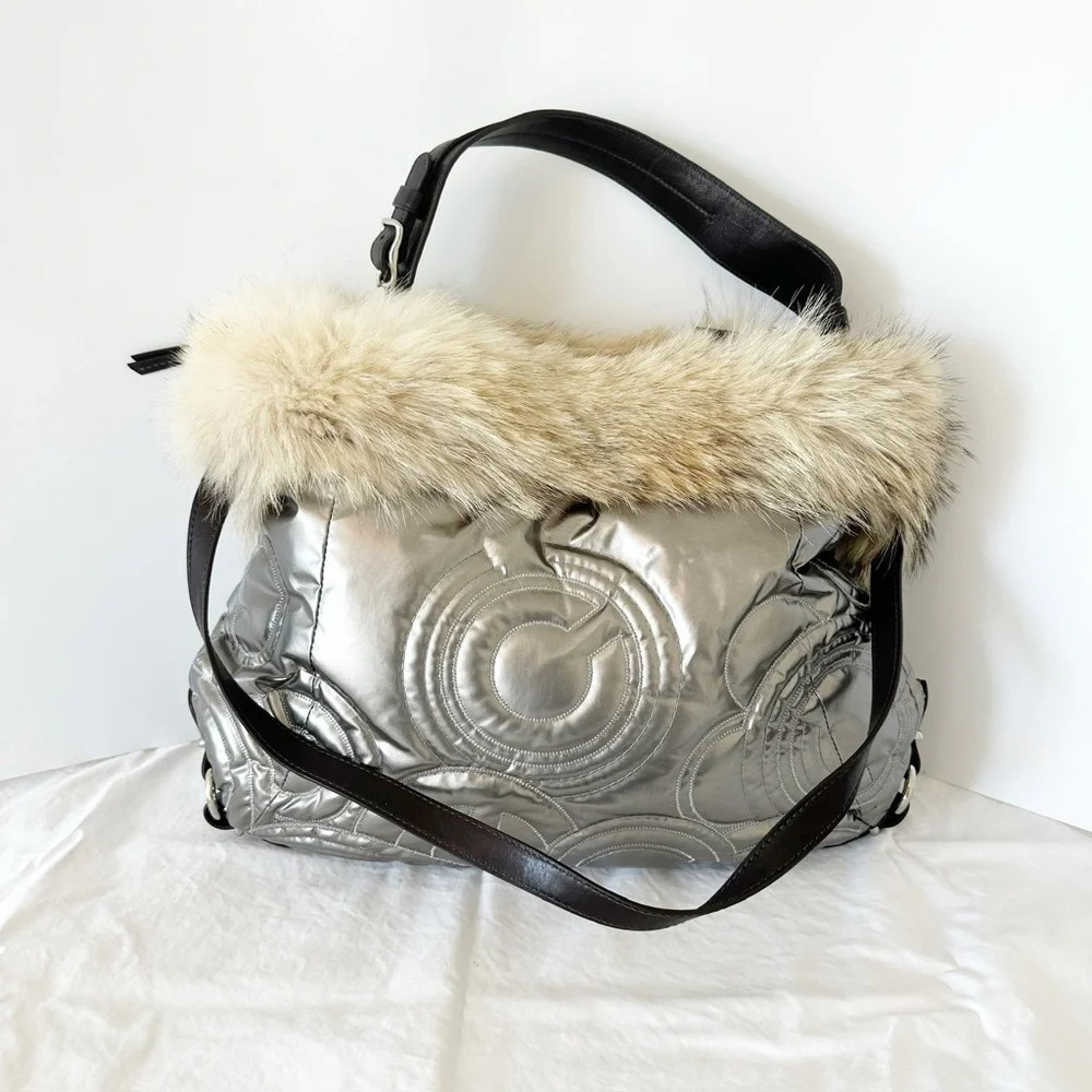 NWT Coach‎ Hampton Ski Coyote Fur Purse